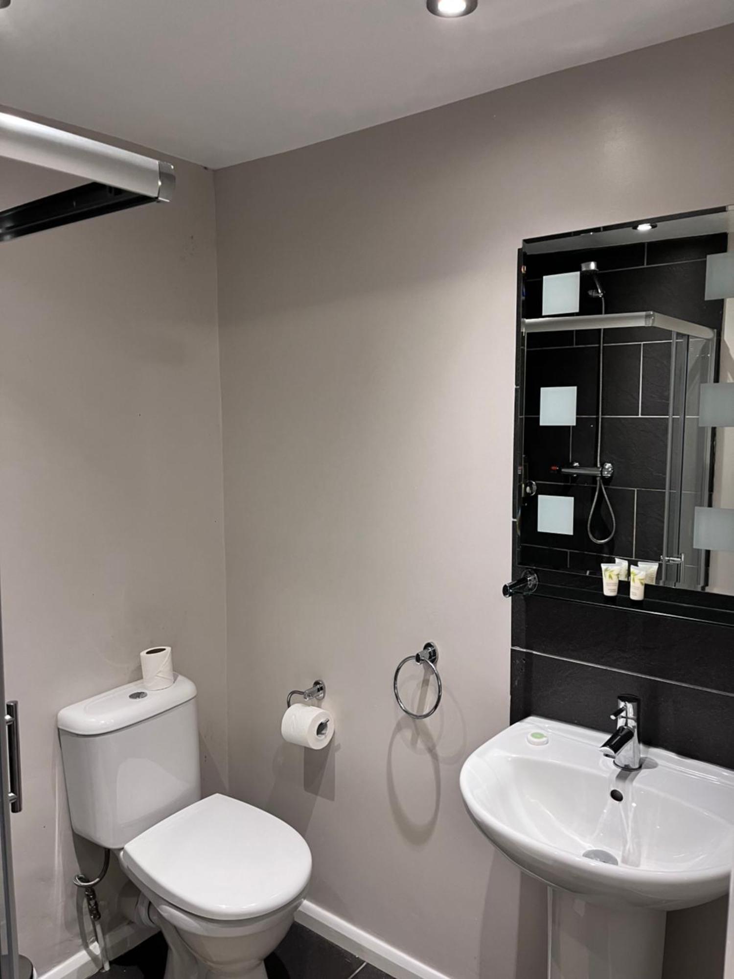 The Railway Apartments Haydon Bridge Екстер'єр фото