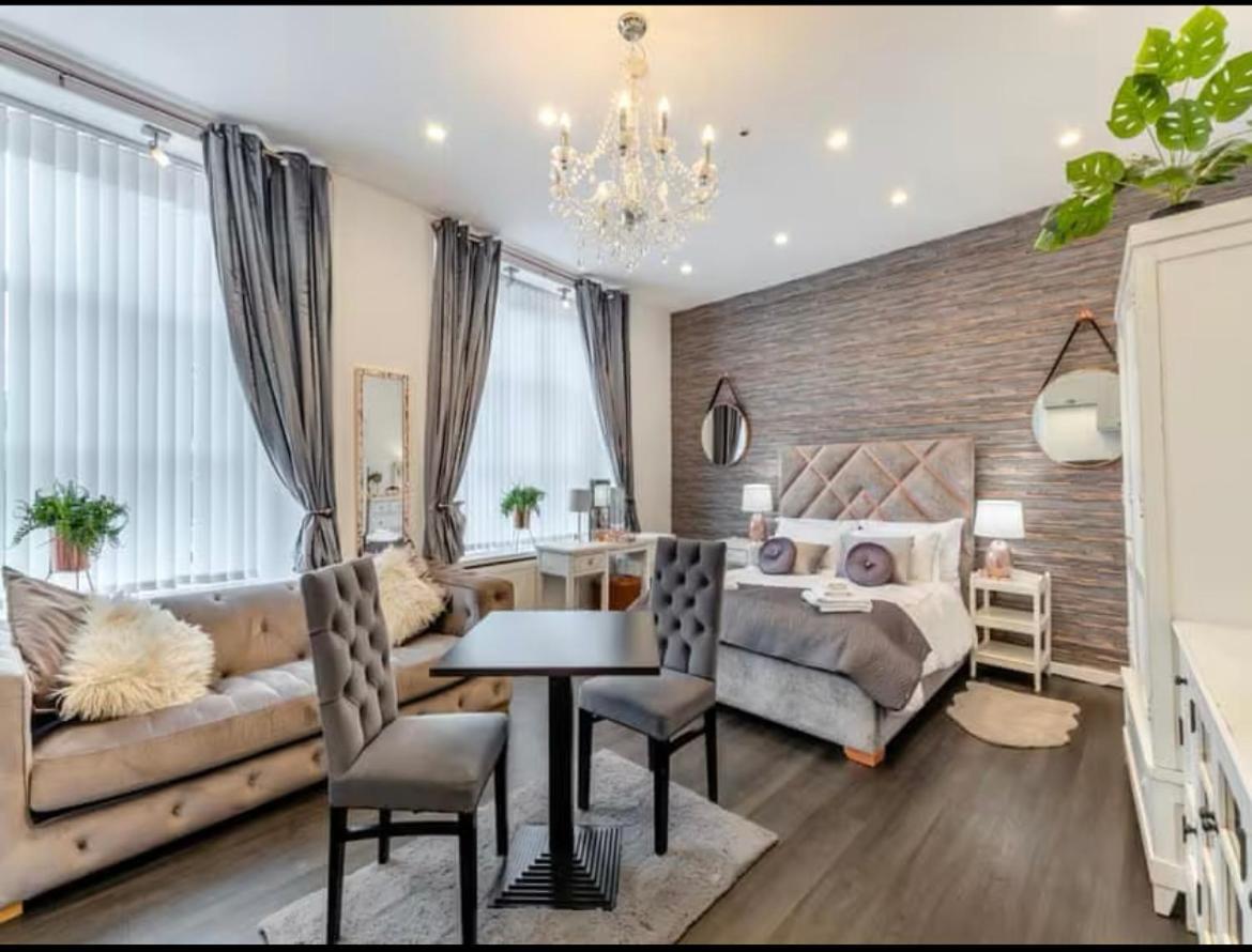 The Railway Apartments Haydon Bridge Екстер'єр фото