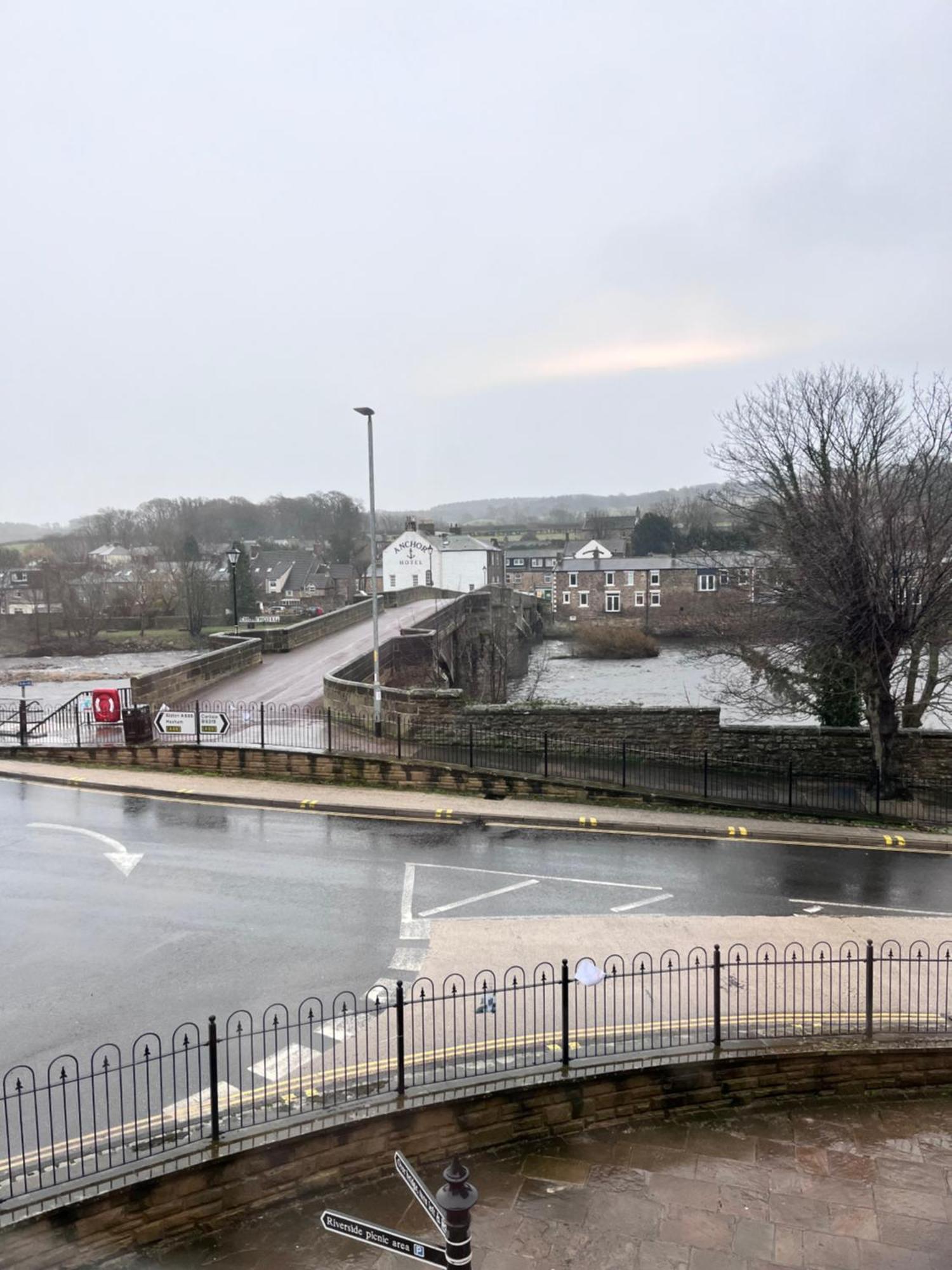 The Railway Apartments Haydon Bridge Екстер'єр фото